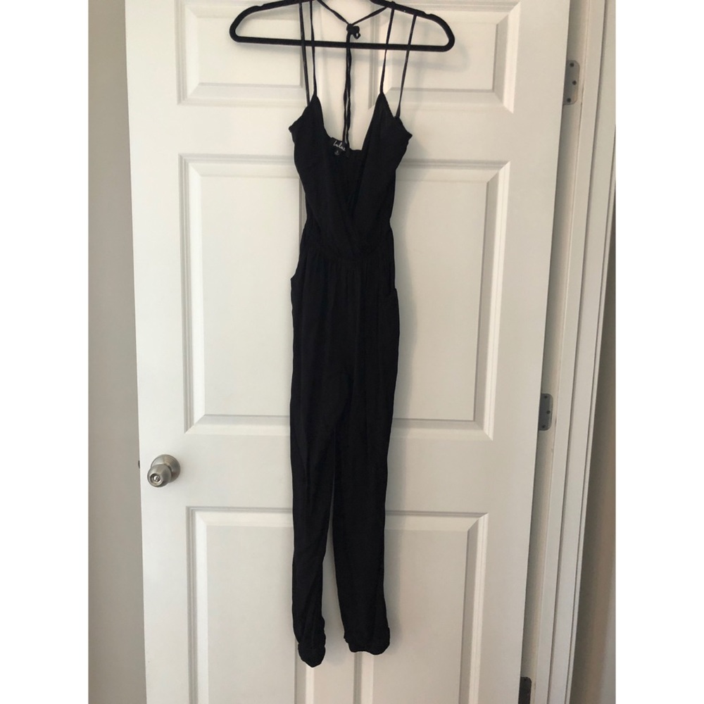 LuLu’s Learning to Fly Black Jumpsuit. Size Small